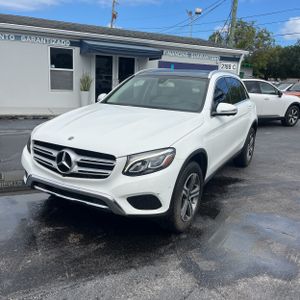 MERCEDES-BENZ GLC - 1