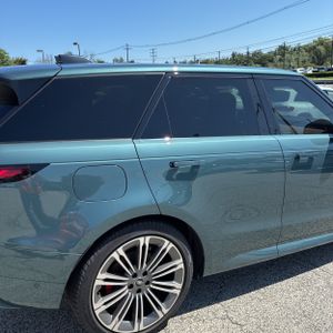 صورة 9 لـ 2024 LAND Rover RANGE ROVER SPORT P400 DYNAMIC SE