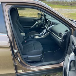 2019 Mitsubishi ECLIPSE CROSS ES — миниатюра 33