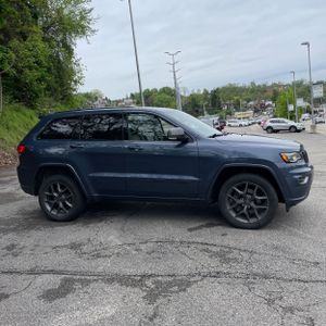 JEEP GRAND CHEROKEE - 10