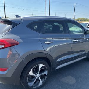 2018 Hyundai TUCSON LIMITED 照片 9