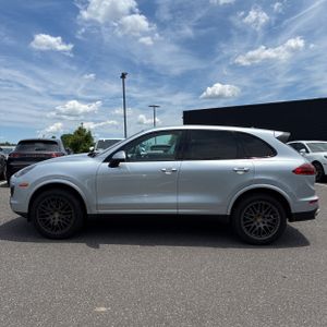 PORSCHE CAYENNE - 3