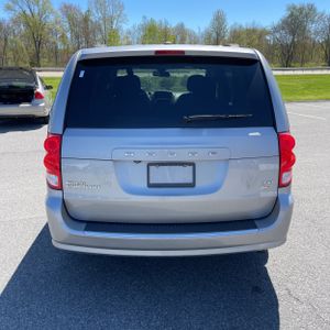 DODGE GRAND CARAVAN - 7
