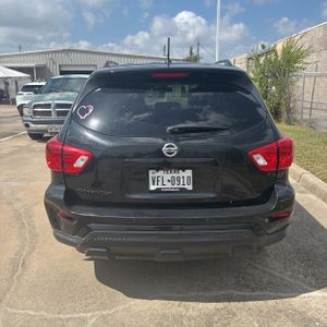 2018 Nissan PATHFINDER SL — фото 7