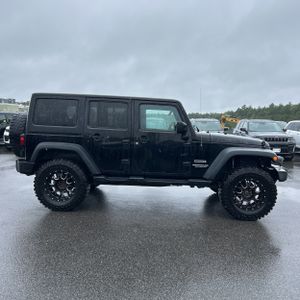 2017 JEEP WRANGLER UNLIMITED SPORT — фото 10