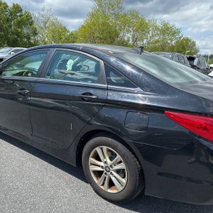 HYUNDAI SONATA GLS - 6