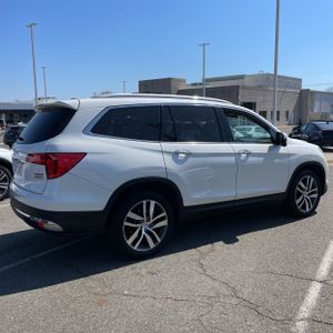 HONDA PILOT TOURING - 10
