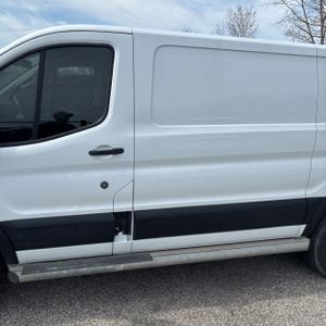 FORD TRANSIT 250 - 4