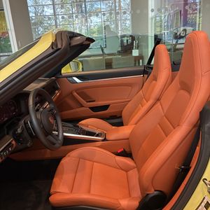 2025 Porsche 911 CARRERA 缩略图 32