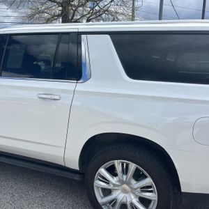 CHEVROLET SUBURBAN HIGH COUNTRY - 6