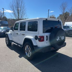 Jeep Wrangler Sahara - 3
