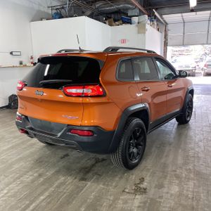 JEEP CHEROKEE TRAILHAWK - 8