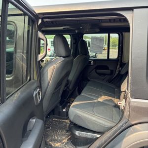 صورة مصغرة 34 لـ 2024 JEEP WRANGLER 4XE WILLYS