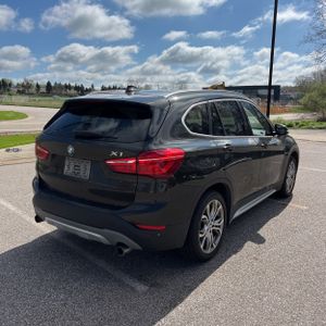 BMW X1 XDRIVE28I - 8