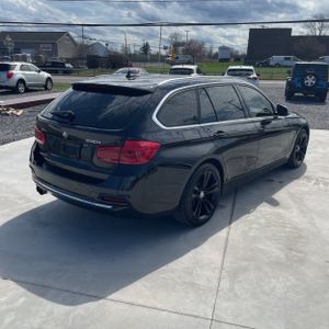 BMW 3-SERIES XDRIVE - 8