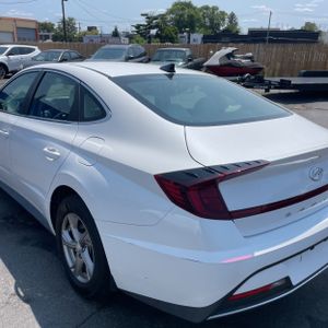 صورة 6 لـ 2023 Hyundai SONATA SE