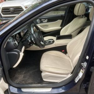 صورة مصغرة 32 لـ 2017 Mercedes-BENZ E-CLASS