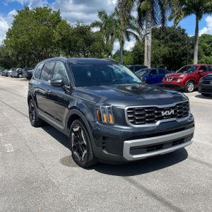 صورة 12 لـ 2024 KIA TELLURIDE S