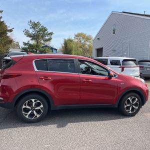 KIA SPORTAGE LX - 10