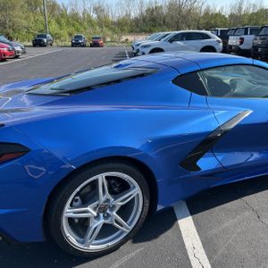 CHEVROLET CORVETTE STINGRAY - 9