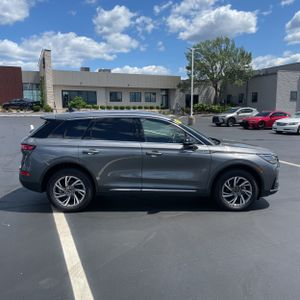 2024 Lincoln CORSAIR PREMIERE photo 10