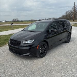 CHRYSLER PACIFICA LIMITED - 1