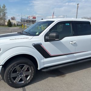 FORD F-150 XLT - 2