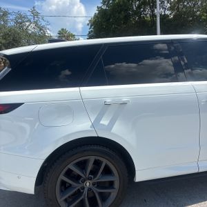صورة 9 لـ 2023 LAND Rover RANGE ROVER SPORT P400 DYNAMIC SE