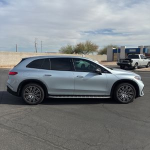 MERCEDES-BENZ EQS - 10