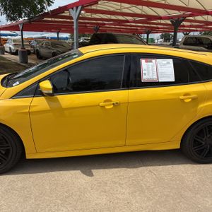 FORD FOCUS ST - 4