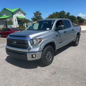 TOYOTA TUNDRA - 1