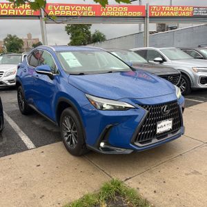 صورة مصغرة 12 لـ 2022 Lexus NX 350 BASE