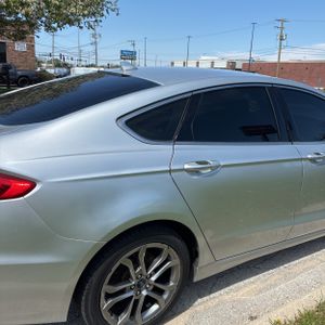 FORD FUSION SEL - 9