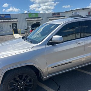2018 JEEP GRAND CHEROKEE ALTITUDE 照片 2
