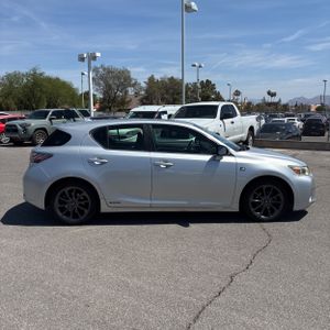 LEXUS CT 200H BASE - 10