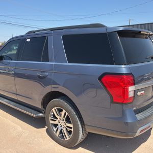 صورة 6 لـ 2022 FORD EXPEDITION XLT