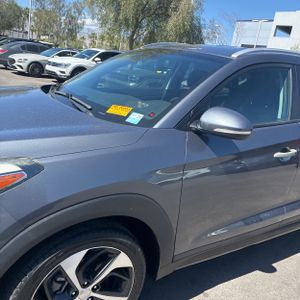 HYUNDAI TUCSON SPORT - 2