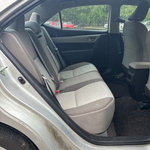 2018 Toyota COROLLA LE thumbnail 35