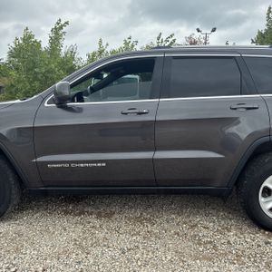 2016 JEEP GRAND CHEROKEE LAREDO — фото 4