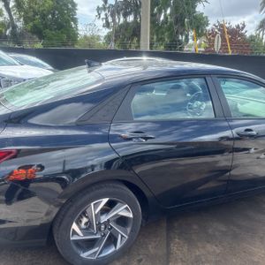 HYUNDAI ELANTRA SEL SPORT - 9