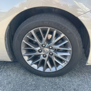2018 Lexus ES 350 BASE — фото 20