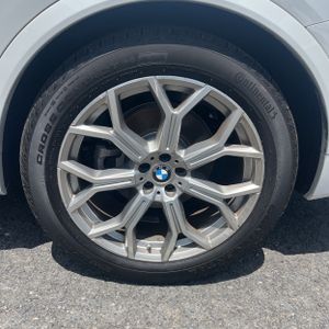 2024 BMW X7 XDRIVE40I 缩略图 18
