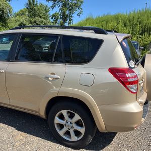2010 Toyota RAV4 LIMITED — фото 6