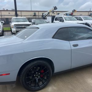 DODGE CHALLENGER SXT - 9