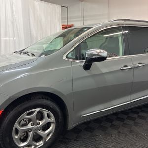 CHRYSLER PACIFICA LIMITED - 2