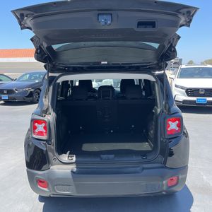 2019 JEEP RENEGADE LATITUDE — миниатюра 41