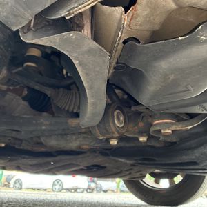 2017 FORD ESCAPE TITANIUM — миниатюра 28
