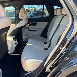 صورة مصغرة 33 لـ 2025 Mercedes-BENZ GLC
