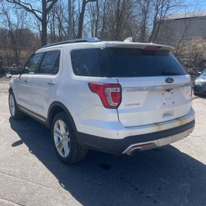 FORD EXPLORER LIMITED - 3