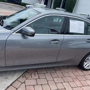 BMW 3-SERIES 330I XDRIVE - 4